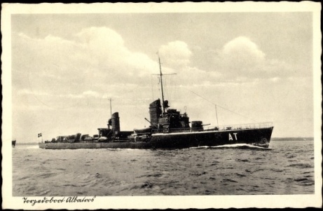'Albatros' torpedero nazian alde egin zuten Zarauztik hainbat eskuindarrek.